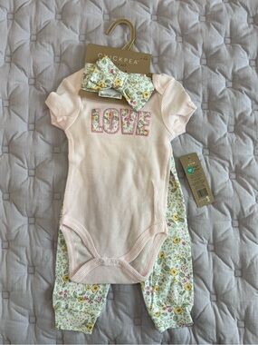 NWT Carter's Pink Ribbed Baby Onesie with Floral Trim and Bow Set